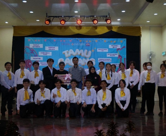 Nur Allya dan Genaldo Juara Talentime UMSKAL 2023