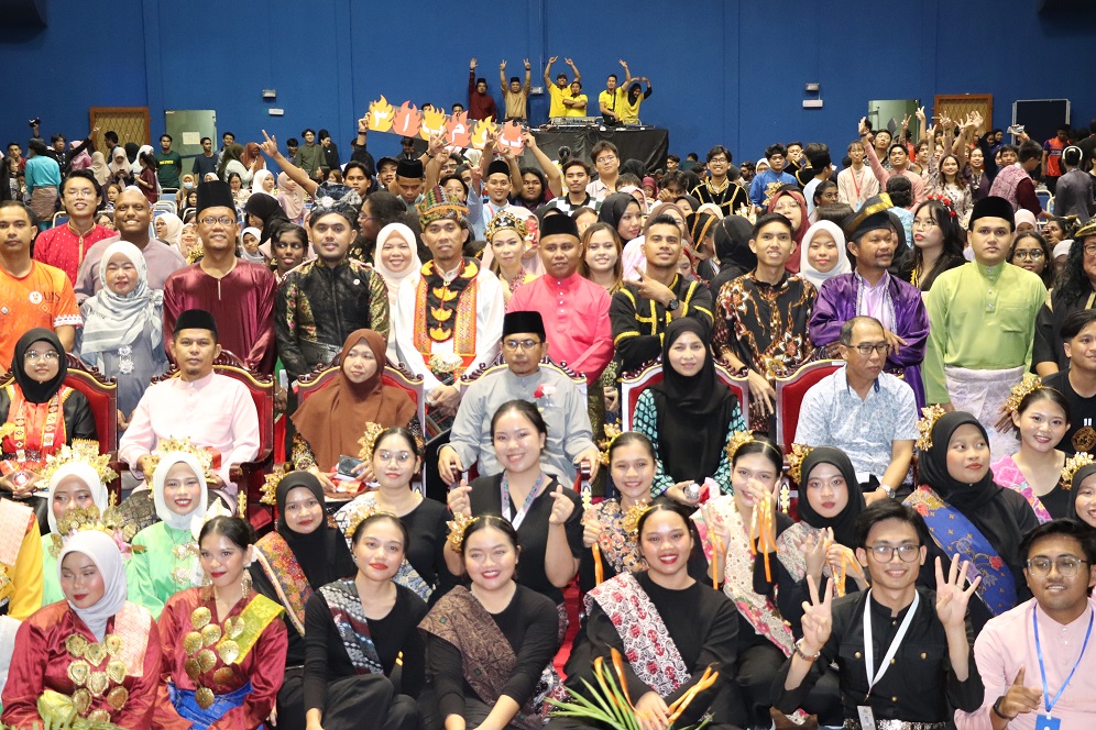 Teks Ucapan Ketua Pentadbiran UMSKAL, Zamri Haj. Mohammad Tuah yang mewakili Pengarah UMSKAL, Prof. Madya Dr. Mohamad Rizal Abdul Hamid.