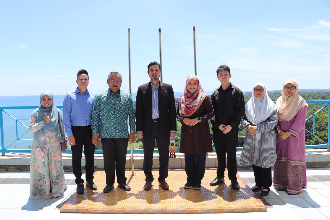 Penasihat Luar kongsi ilmu dengan pensyarah Fakulti Kewangan Antarabangsa Labuan
