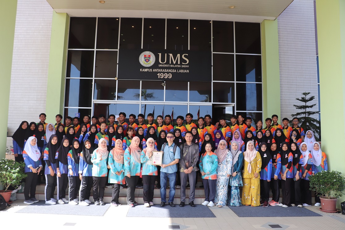 Selamat Datang Pelajar SMK Lajau Ke UMSKAL