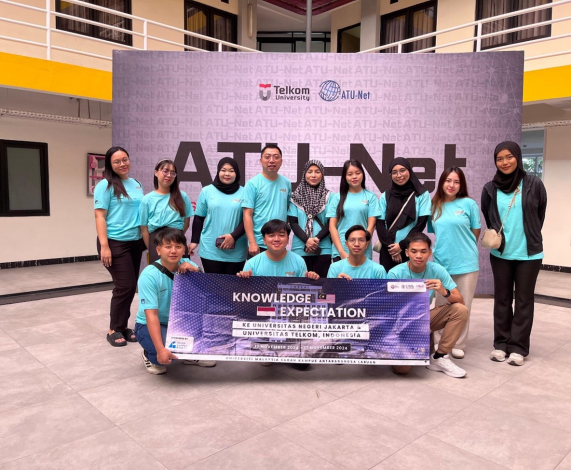 Lawatan Sambil Belajar Kategori Teras, Kepimpinan, dan Jati Diri Persatuan Mahasiswa FKAL Ke Indonesia