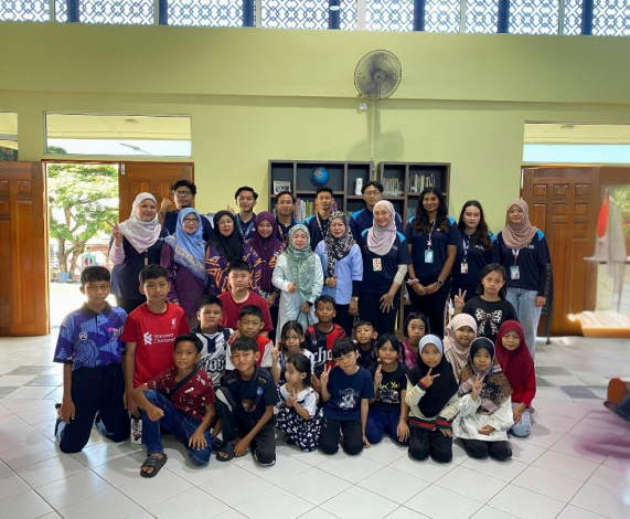 Pelajar FKAL Jayakan Projek Crowdfunding SULAM, Bina Perpustakaan Mini untuk Komuniti Kampung Patau-Patau 1