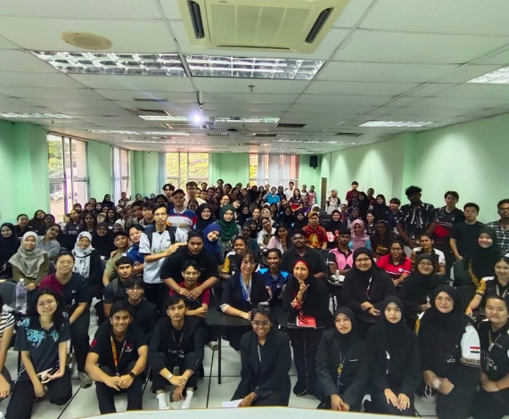 150 Pelajar Sertai Latihan Penulisan Resume Sempena ‘National Training Week 2025’ di UMS Labuan