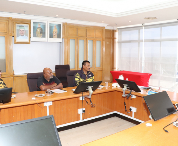 Sukan Tarik Tali Bersama Komuniti